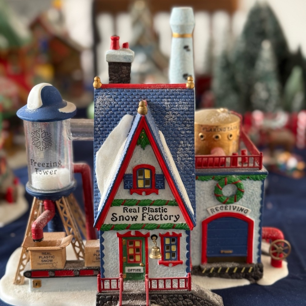 Department 56 Northpole Village Snow Factory
